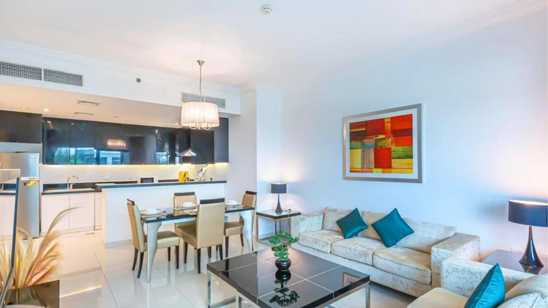 Stylish 2 Bedroom - Business Bay - 502 Dubai Apartment